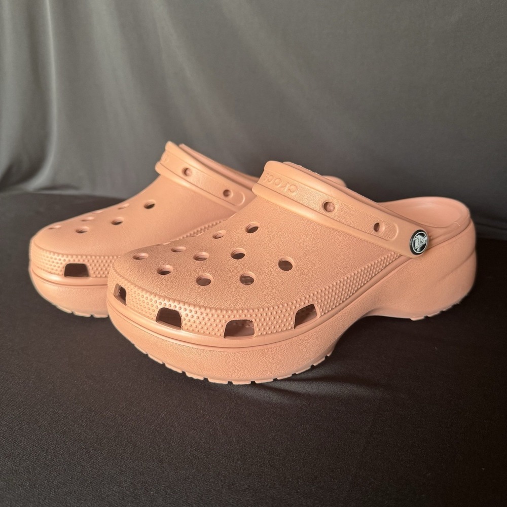 Crocs Classic Coral Pink Clogs Women US Size 9 (Men Sz 7) Slip On Sandals